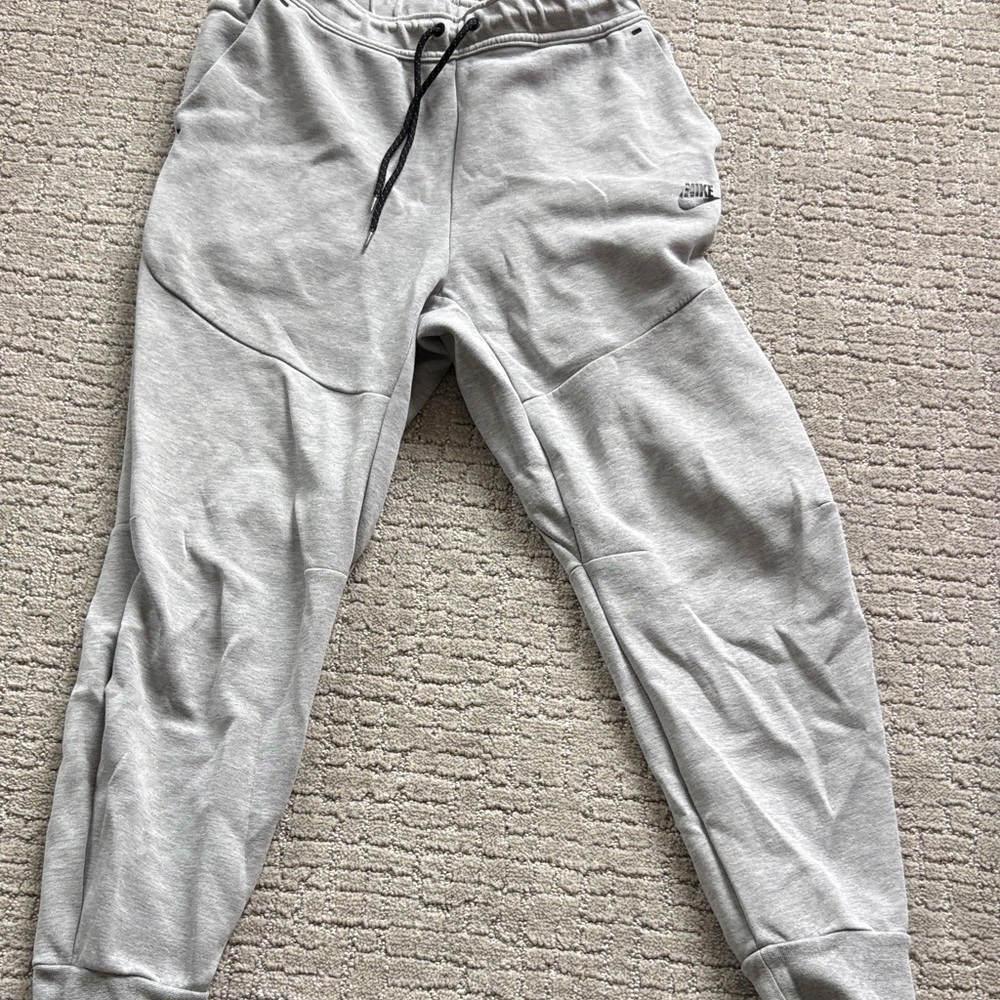 Nike Tech Light Gray Athletic Sweatpants